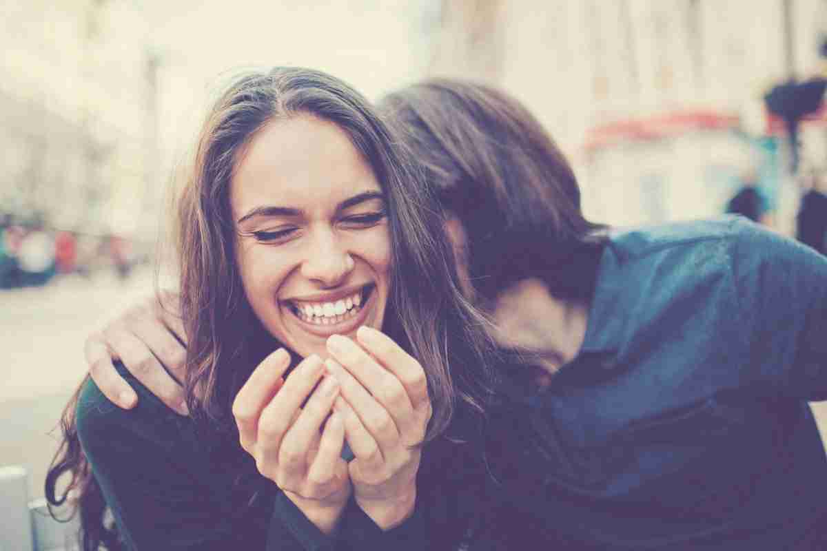 Vrouwen ervaren hoe het is om ballen te hebben (ja, die ballen!)