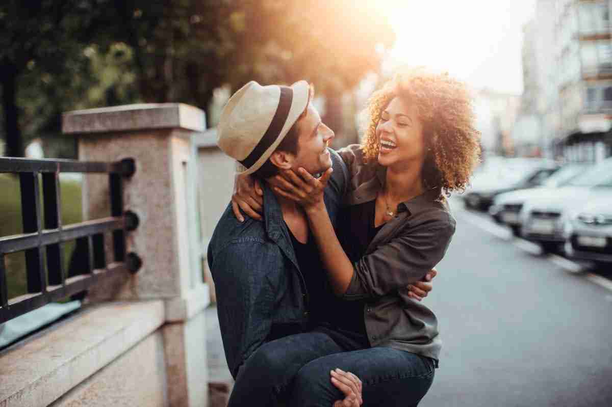 6 dingen die je vaker tegen je partner zou moeten zeggen naast 'ik hou van je'