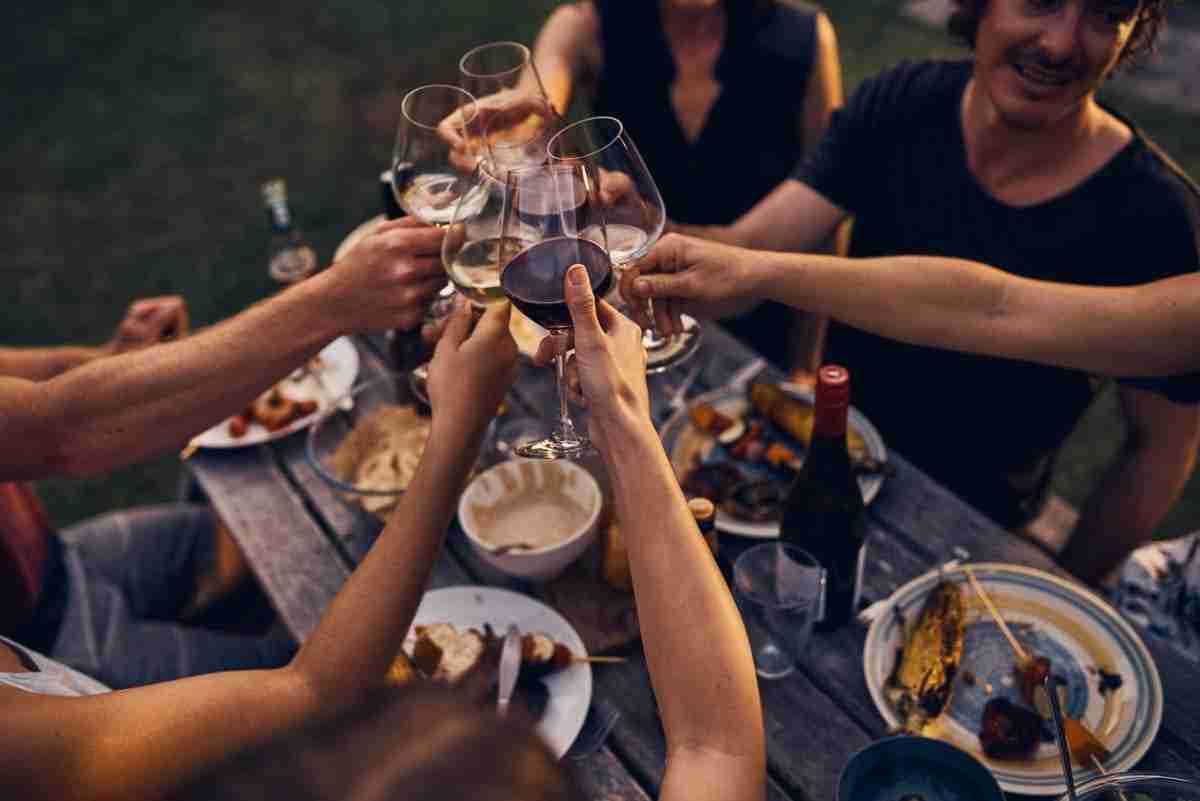 Onderzoek: Vriendinnen die samen drinken, blijven samen