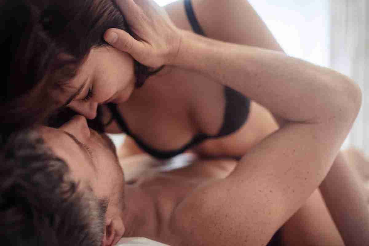 9 dingen die je niet moet zeggen of doen bij een man in bed