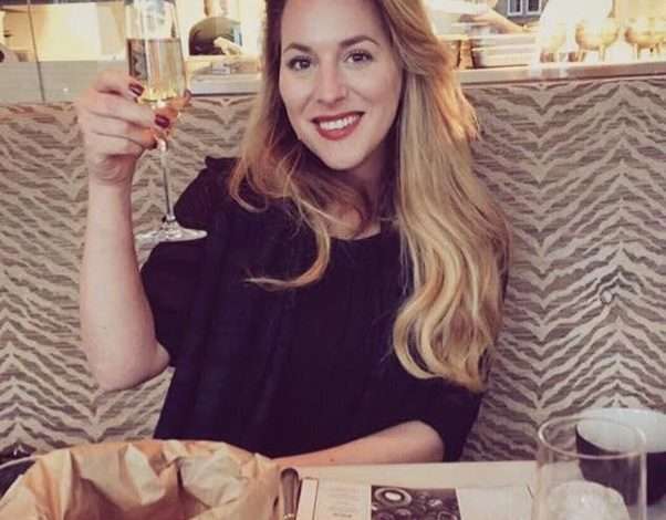 Joyce Met Drankje